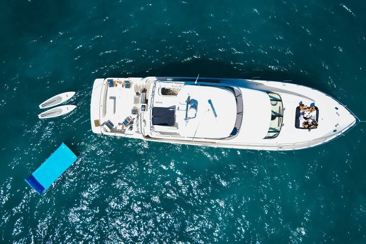 Indulge in luxury yachting and enjoy all the ocean adventures Cabo has to offer with onboard water toys!