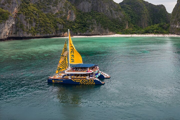 Krabi Islands Hopping in Party Catamaran with Lunch