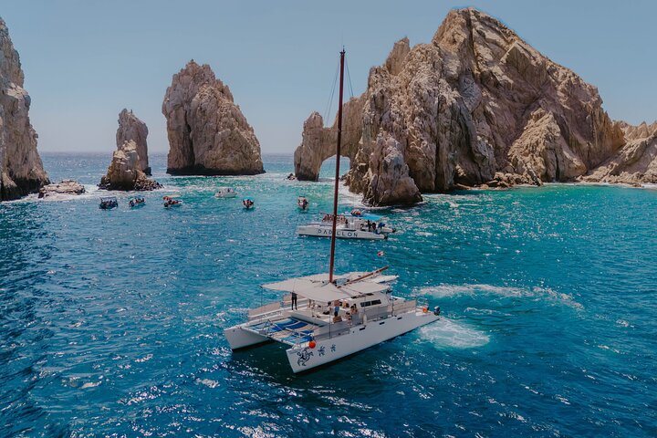 Set sail on a private catamaran in Los Cabos and cruise past the iconic Arch. Enjoy breathtaking views, refreshing drinks, and an unforgettable adventure on the water.