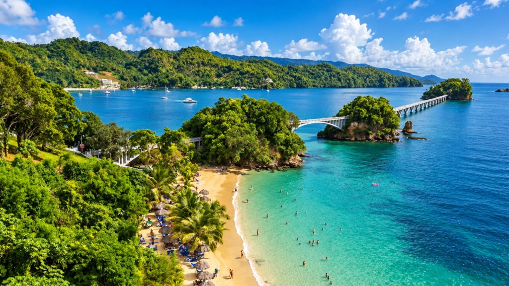 Los Haitises National Park Full-Day Tour from Punta Cana