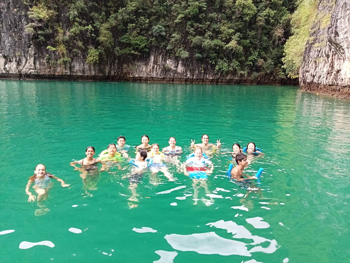 Private Coral Islands – Snorkel Away From the Crowds
