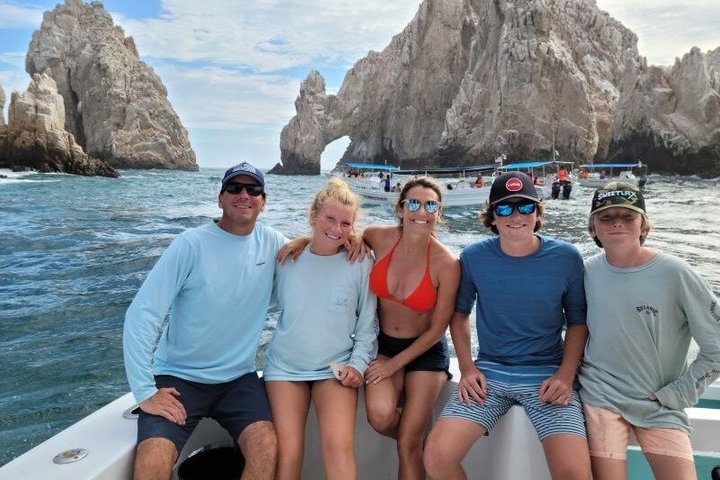 Private Marlin Charter Cabo 5 Hour 38ft Yacht 6 Anglers