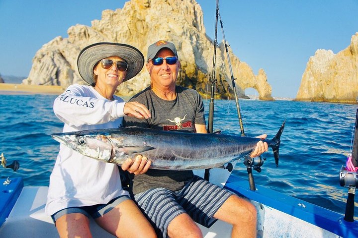 Private Marlin Charter Cabo 5 Hour 38ft Yacht 6 Anglers