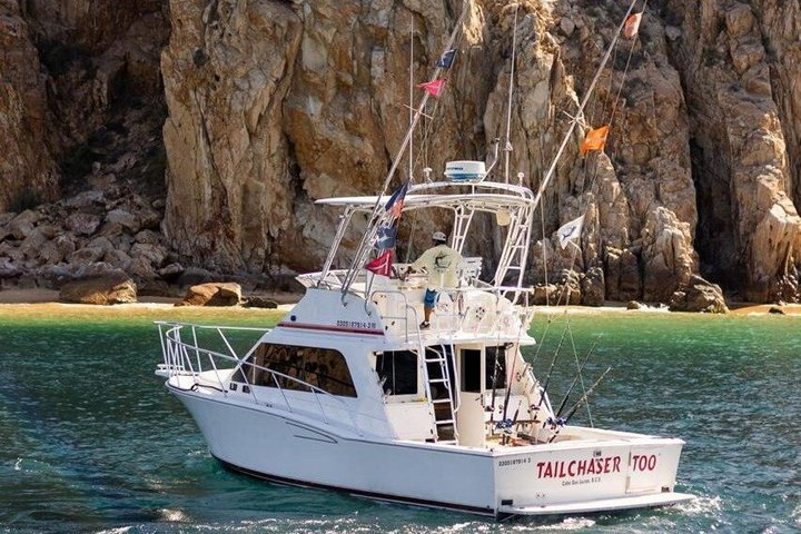 Private Marlin Charter Cabo 5 Hour 38ft Yacht 6 Anglers