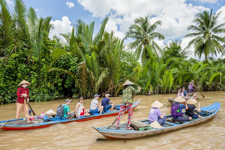 Small-group 2-Day Mekong Delta: Floating market, Cooking Demo