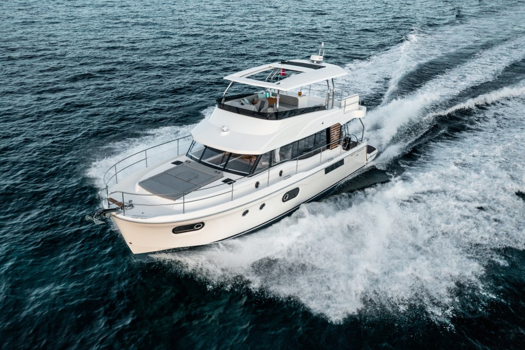 ST48 – Private Boat Tour - Half Day (3:30)