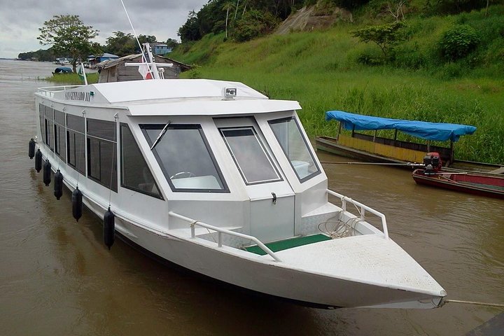 Speedboat