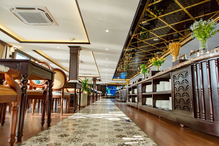 07 Hours Explore Halong Bay with Sea Octopus Cruise