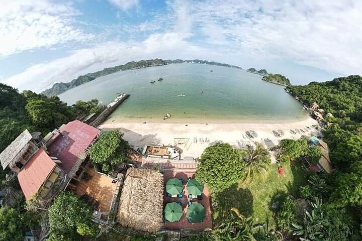 1 Night on Party Cruise & 1 Night in Seaview Bungalow Halong Bay