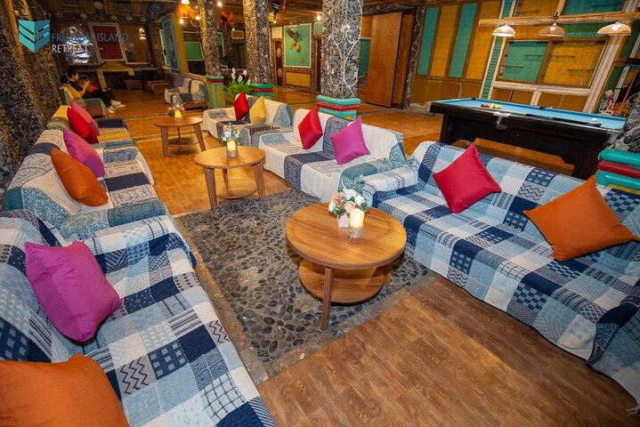 1 Night Party Boat & 1 Night Bungalow in Freedom Island