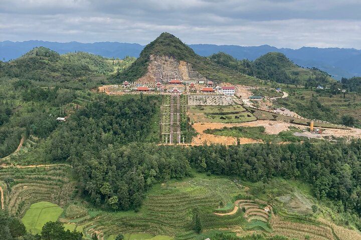 Ha Giang Loop: A 2-Day Private Tour Through the Mountains