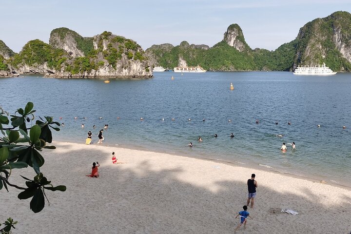 2 Days 1 Night Halong Bay Classic Cruise for Budget Travelers