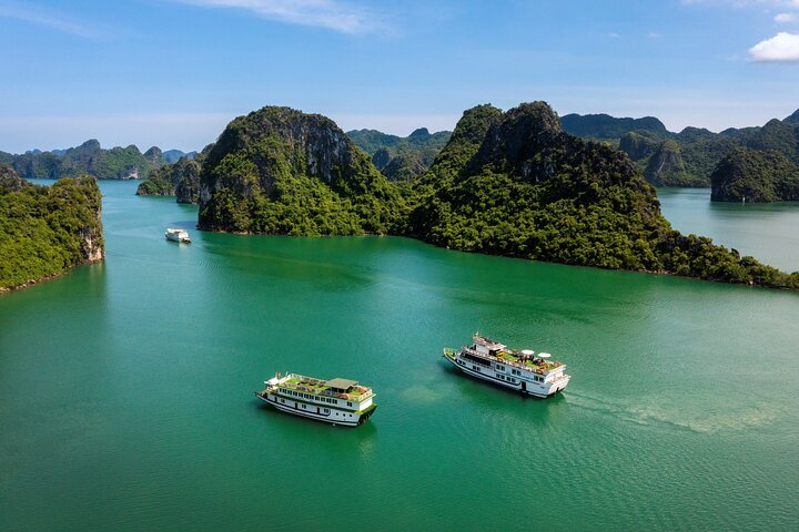 2 Days 1 Night Halong Bay Classic Cruise for Budget Travelers