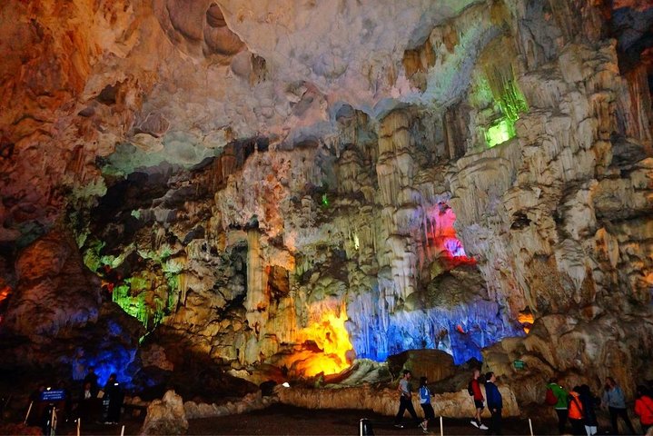 2 Days 1 Night Halong Bay Classic Cruise for Budget Travelers