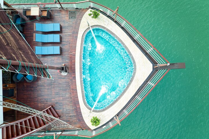 2 Days All Inclusive Cruise trip to Lan Ha Bay from Hanoi