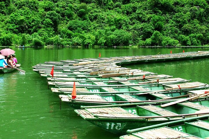 2D1N Discover Hoa Lu - Tam Coc - Mua cave - Bai Dinh - Trang An