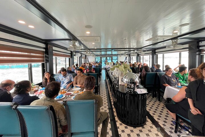 Alova Premium Cruise Halong Day Tour with Buffet Lunch and Cave