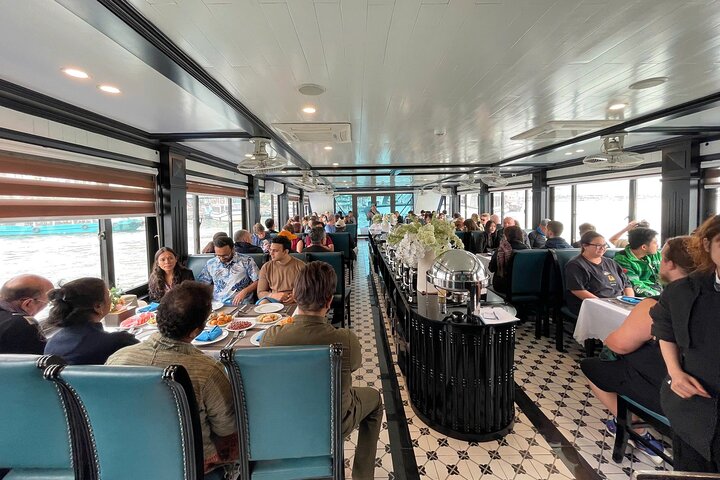Alova Premium Cruise visit Halong Bay In One Day, Lunch and Kayak