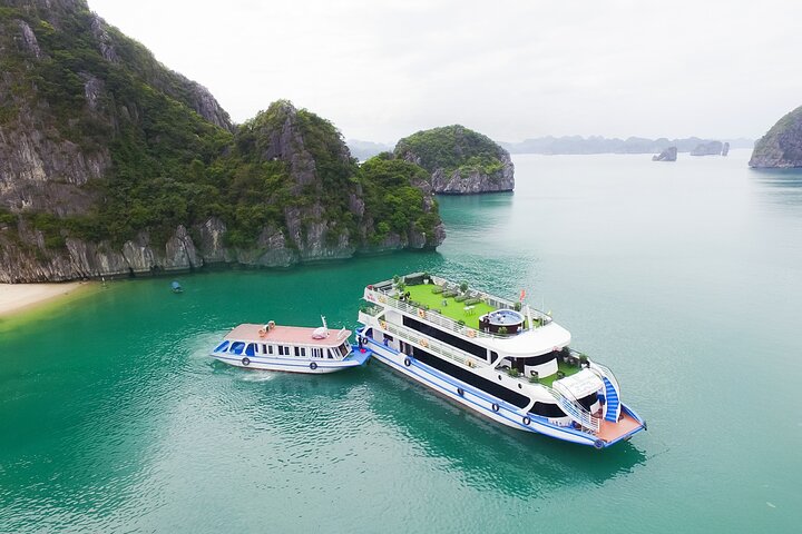 Amazing Cruise- Luxury Day Tour from Ha Long Bay