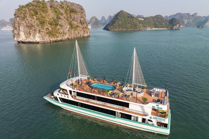 Amethyst Daily Cruise - 1 Day Luxury Halong Bay Tour from Hanoi
