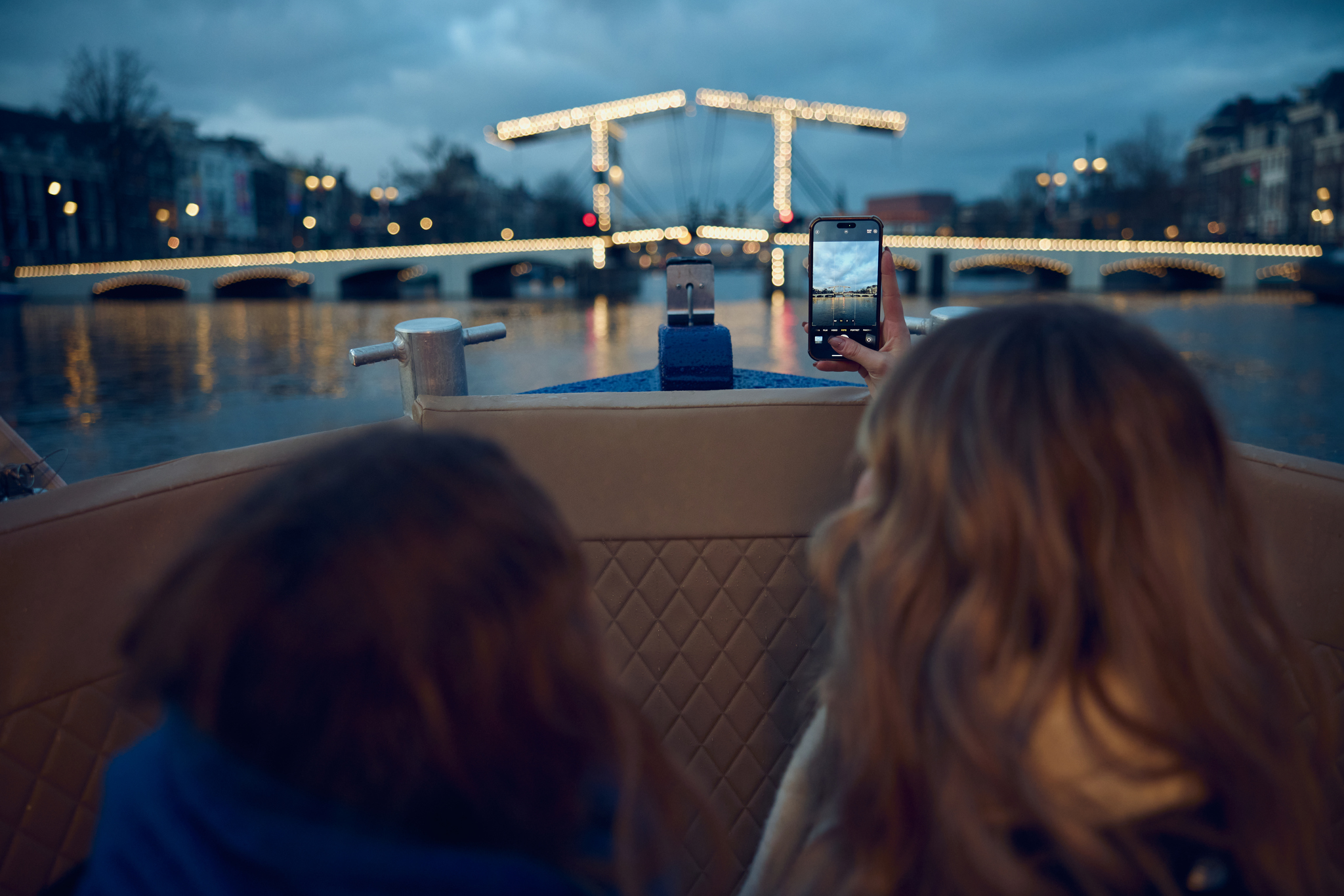 Amsterdam Canal Cruise open boat with bar on board (live guide)