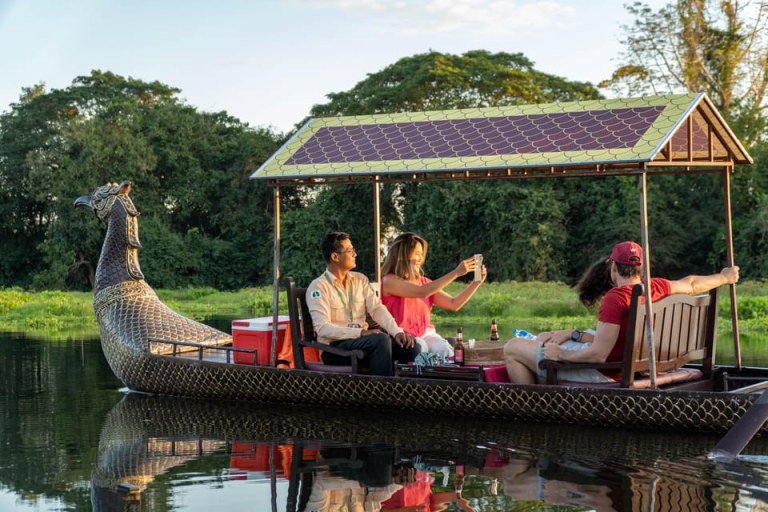 Angkor Twilight & Boat Vespa Adventure