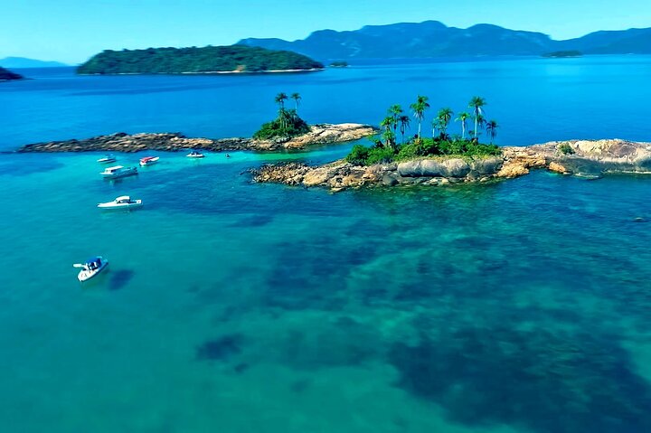 Angra dos Reis: Ilhas Paradisíacas Speeadboat Tour