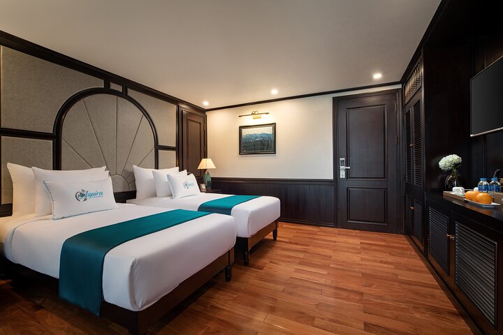 Aspira Luxury 5 Star Cruises into Ha Long & Lan Ha Bay (2D1N)