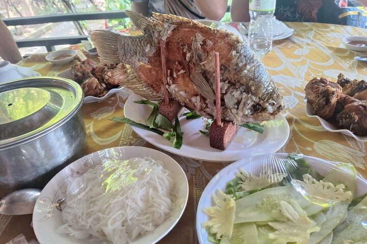Full Day Small Group Guided Tour in Mekong Delta