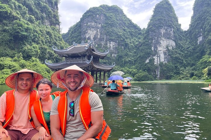 Bai Dinh Trang An Day Trip with Lunch, Boat Trip and Electric Car