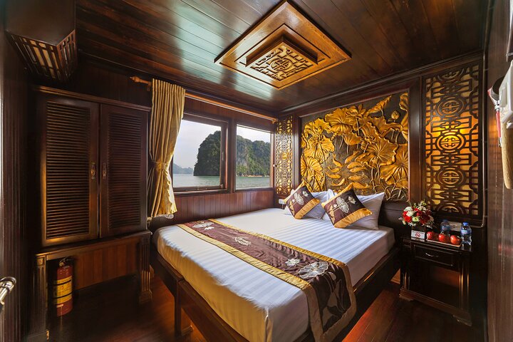 Bai Tu Long Bay Off-The-Beaten-Track Cruise on Boutique Boat 2D1N