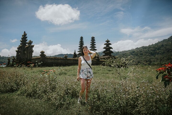 Bali Twin Lake Jungle Trekking and Canoeing