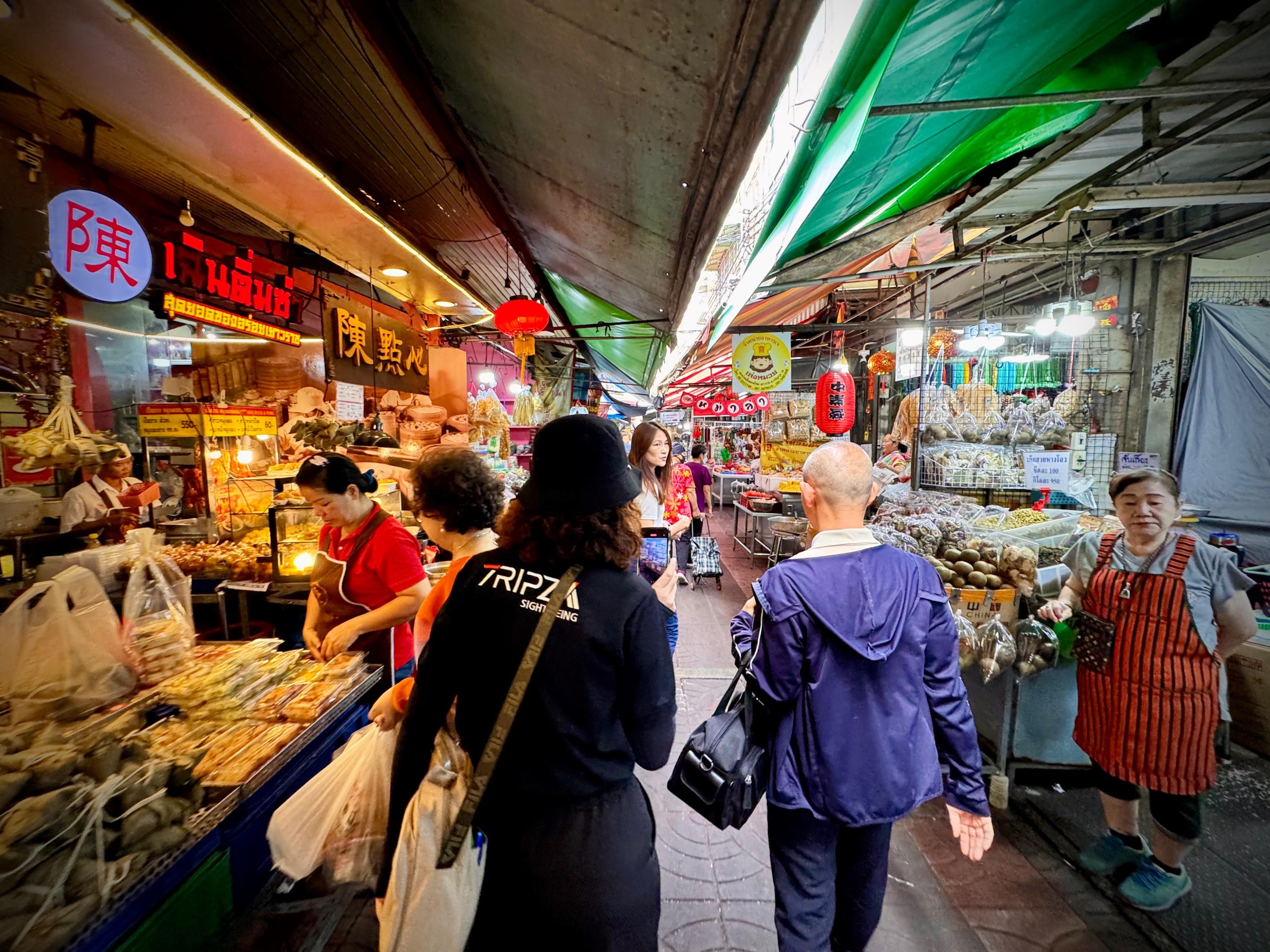 Bangkok: Grand Palace, Wat Pho and Chinatown Walking Tour (Shared Tour)
