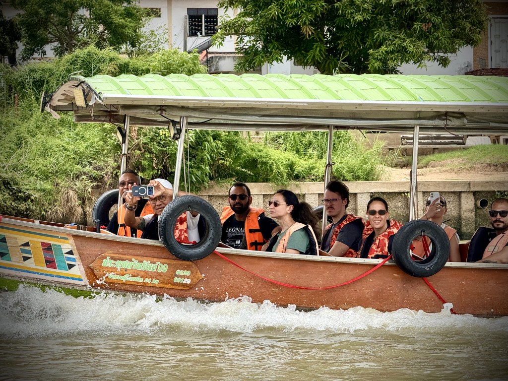 Bangkok MBK - SIAMSCAPE: Ayutthaya UNESCO Experience with Boat Ride and Tickets (Tour ends at MBK Shopping Mall)