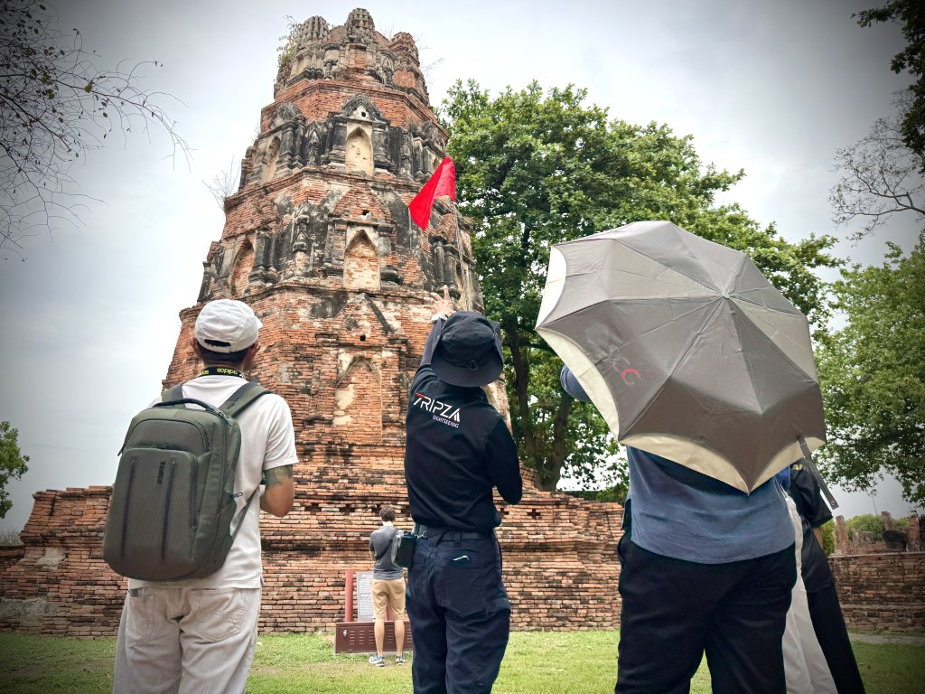 Bangkok: Private Ayutthaya UNESCO Experience with Boat Ride and Tickets