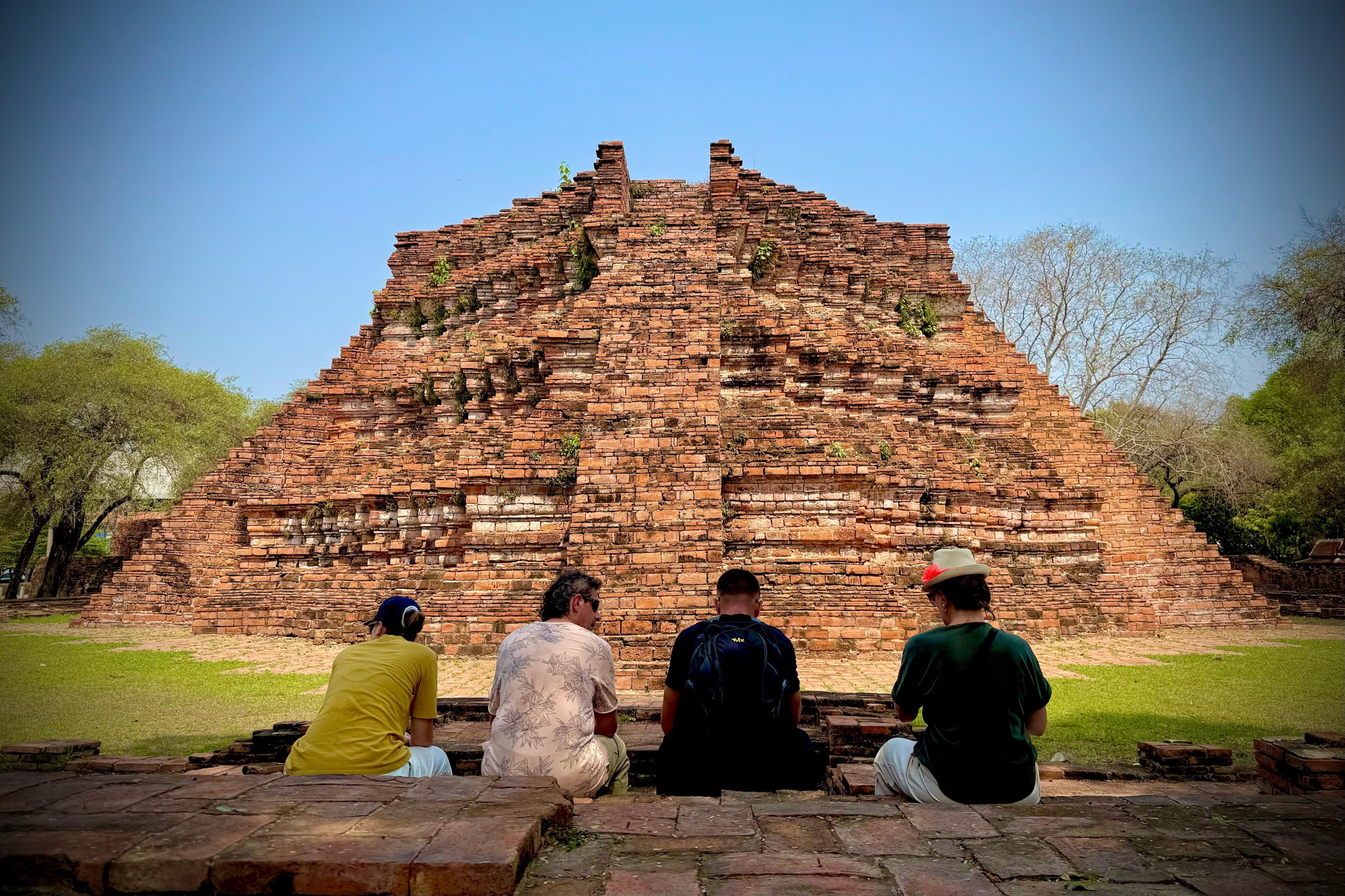 Bangkok: Private Ayutthaya UNESCO Experience with Boat Ride and Tickets