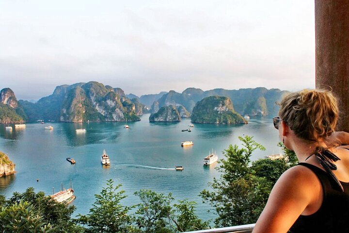 Best Halong 1 Day with Premium Cruise, Buffet Meal, Sunset Party