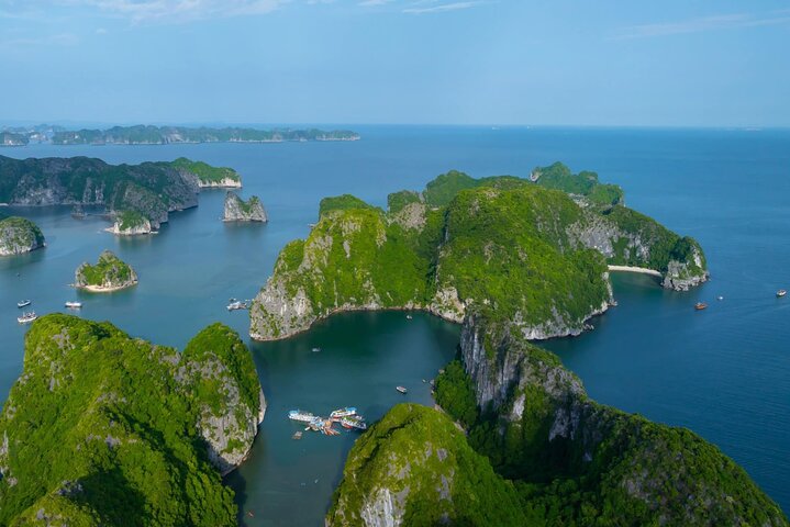 Experience the Best Lan Ha Bay Sunset Tour from CatBa Island