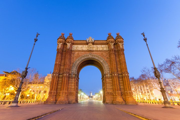 Best of Barcelona: Small Group Tour with Hotel/ Port Pick up