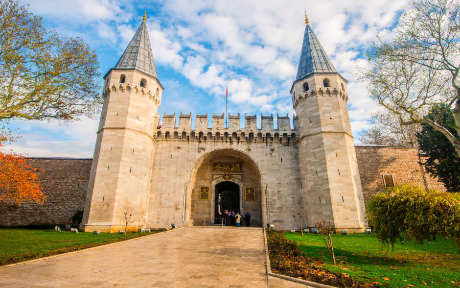 Best of Turkey and Greece with 3-night cruise (Small Group)