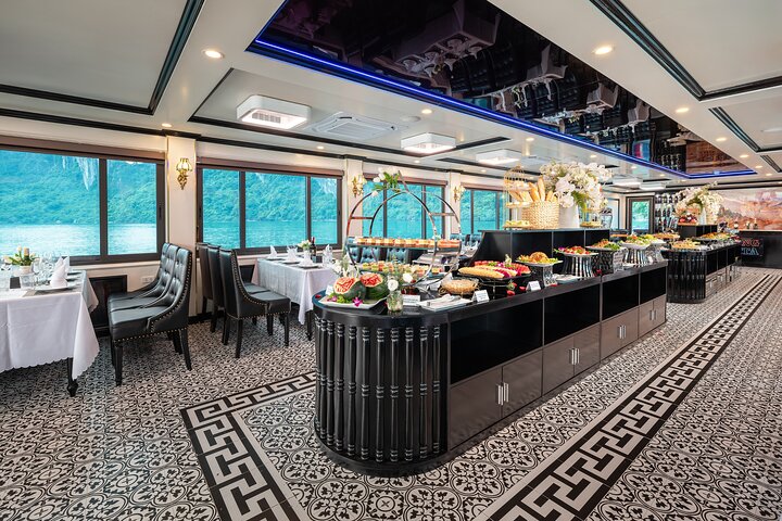 BEST SELLER Halong Bay 5 Star Day Cruise: Buffet, Kayak & Jacuzzi