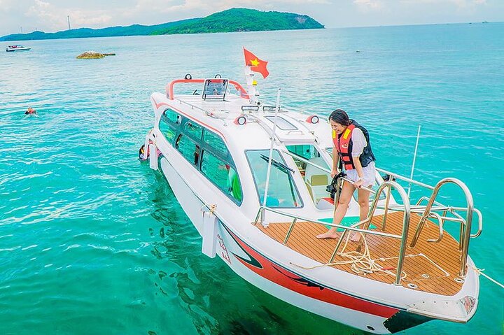 Best seller Phu Quoc Canoe Discover Three Island & Cable Car