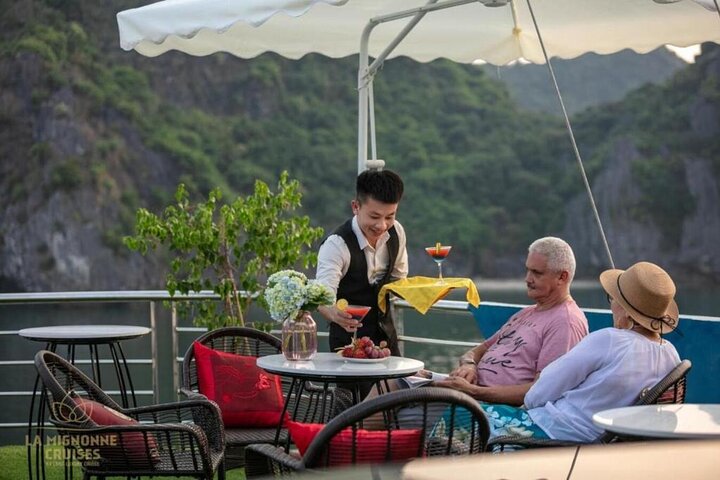 BOUTIQUE CRUISE 2 Days 1 Night Explore Lan Ha Bay & Cat Ba Island