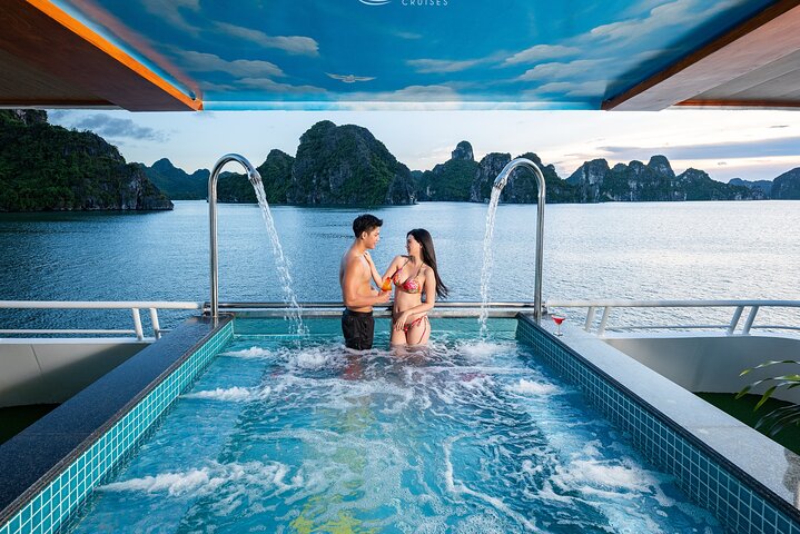 Carnival Cruises Halong Bay: 5-Star Day Cruise, Caves, Kayak & Lunch