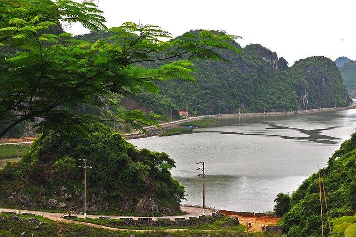 CAT BA ISLAND FULL-DAY ESCAPADE