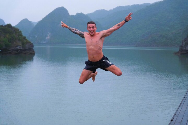 Cat Ba: Spectacular Lan Ha Bay Sunset on D’Charme Luxury Cruise