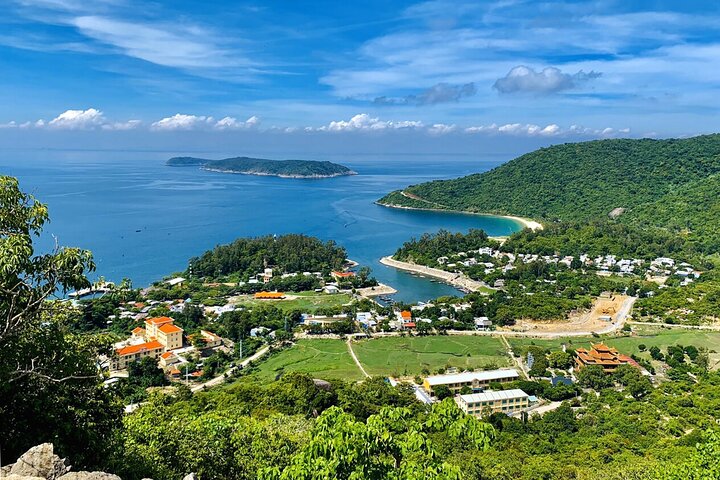 Cham Island Day Tour: Speed Boat, Lunch, Snorkeling & Beach