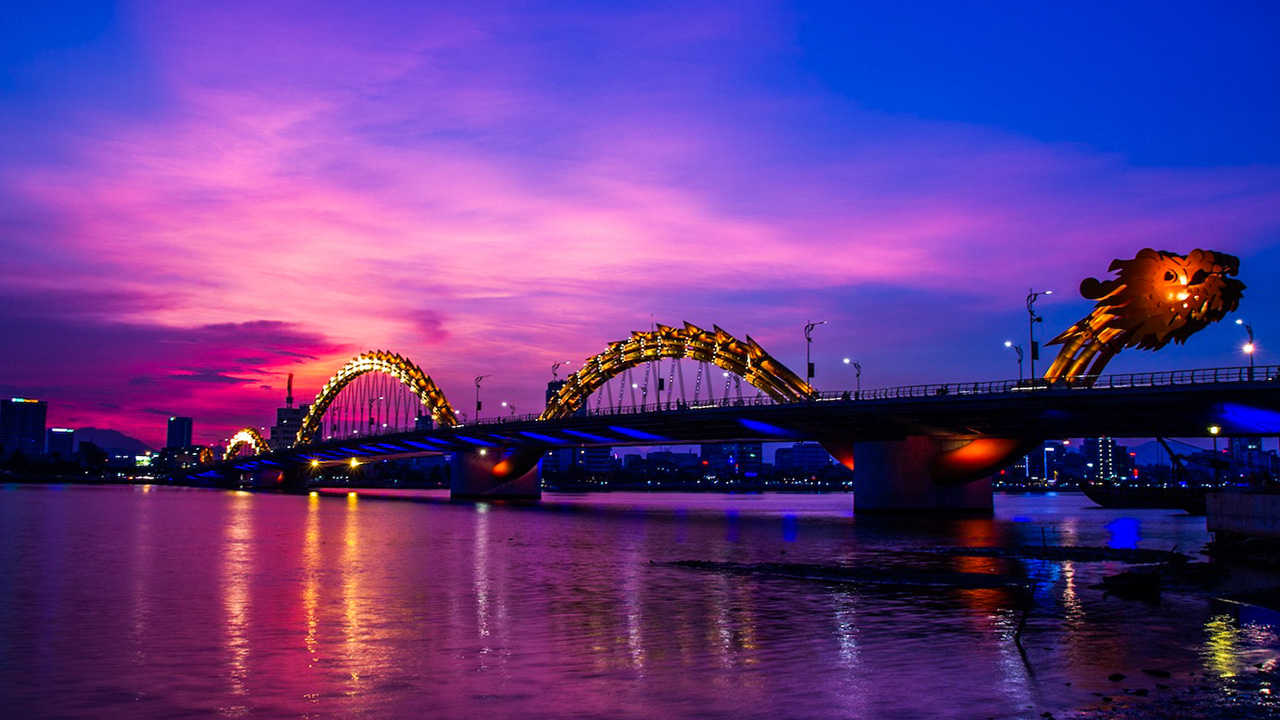 Da Nang: DA NANG SPARKLING NIGHT CRUISE EXPERIENCE