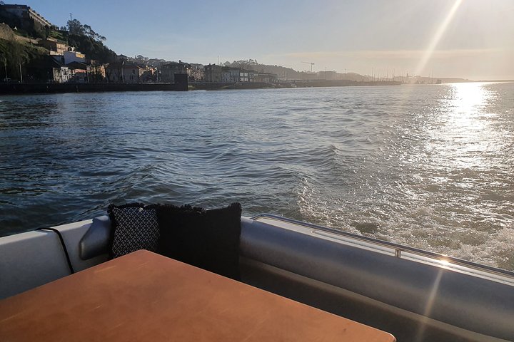 Day Private Yacht Cruise From Porto to Douro Valley