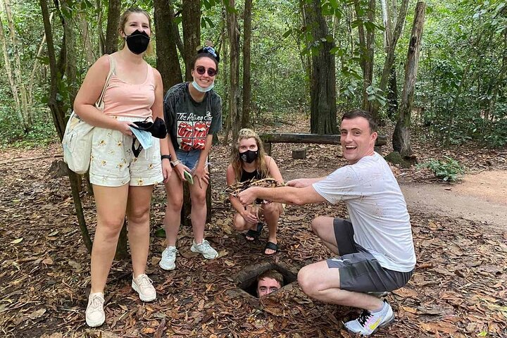 Deluxe Full Day Tour: Cu Chi Tunnels and Mekong Delta